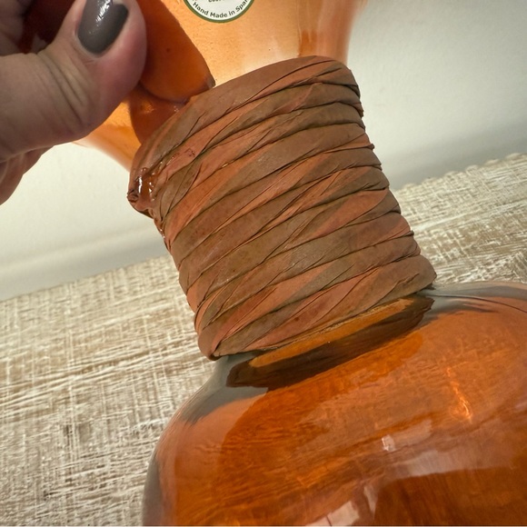 Vidrios San Miguel Orange Vase, Handmade In Spain from 100% Recycled Glass, 8” - Picture 4 of 8